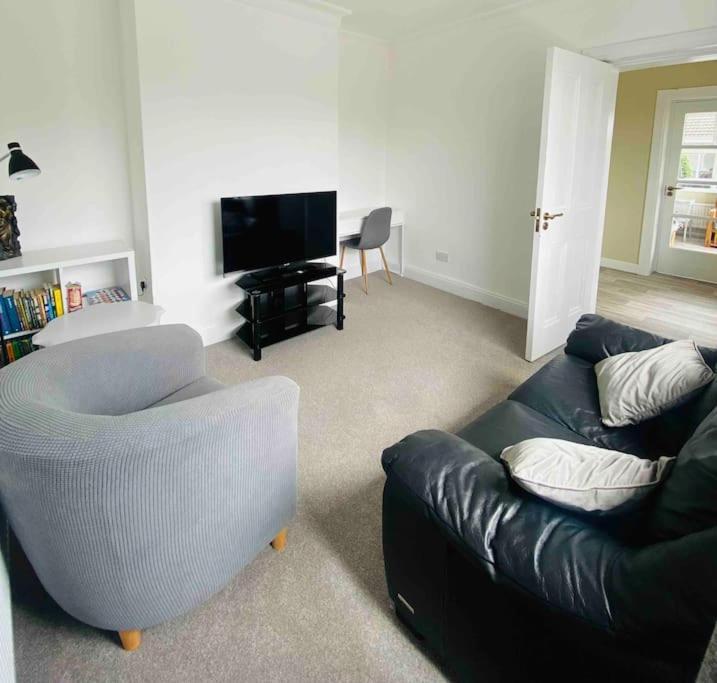 Villa The Townhouse Dungloe Esterno foto